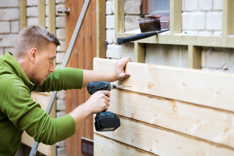 Top Siding Installation Companies in Bedford, TX